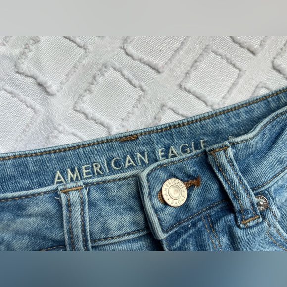 American Eagle Mom Short - Picture 5 of 7
